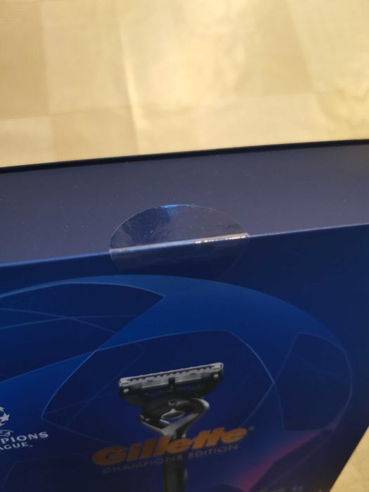 gillette мъжки комплект за бръснене