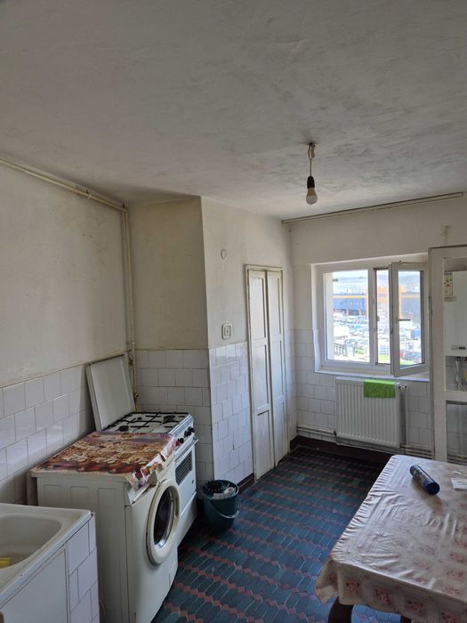 Apartament 2 camere decomandate zona Dedeman