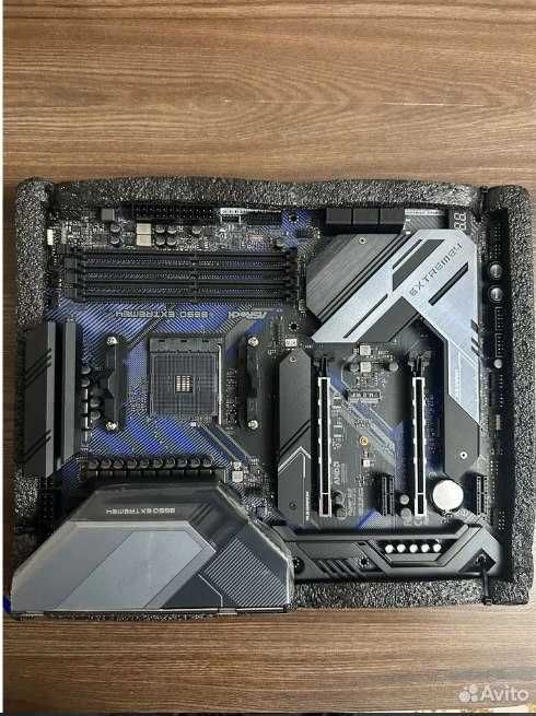 ASRock B550 Extreme 4