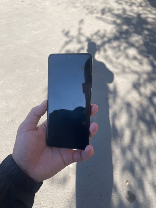 Poco x 7 pro 256 Гб в хорошем состоянии