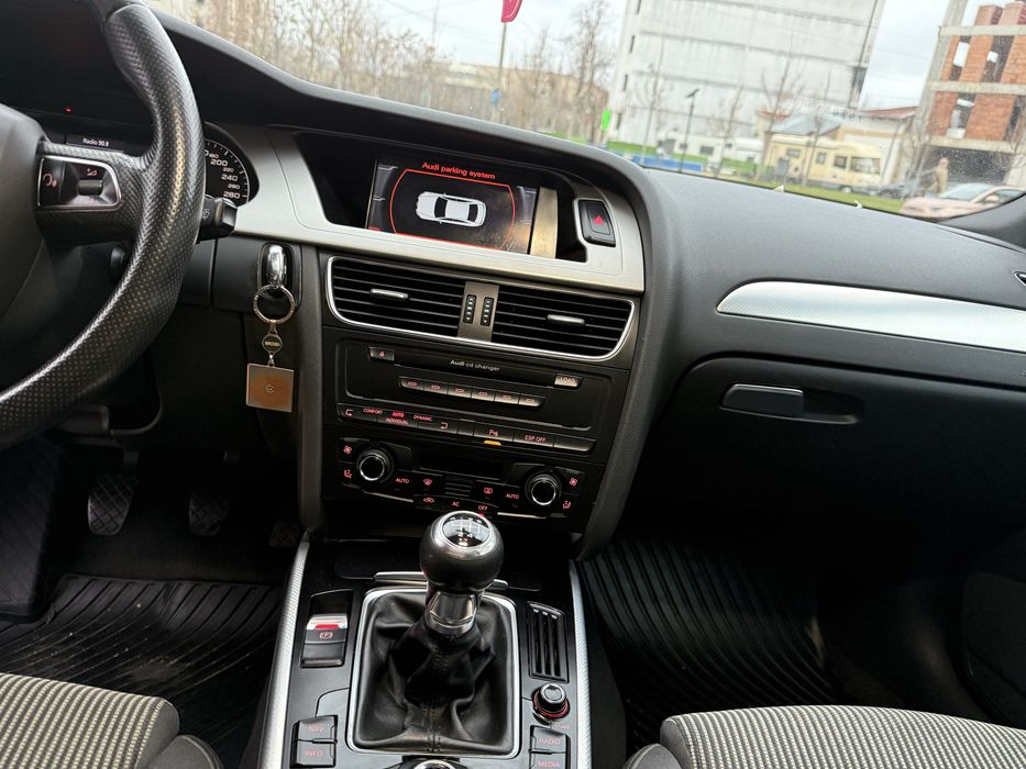 Vand Audi A4 B8 2009