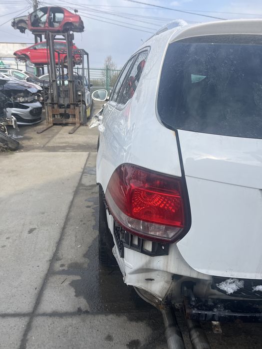 Stop stanga spate vw golf 6 break