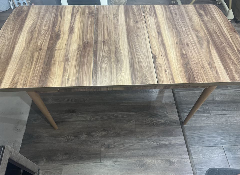 Трапезна разтегателна маса