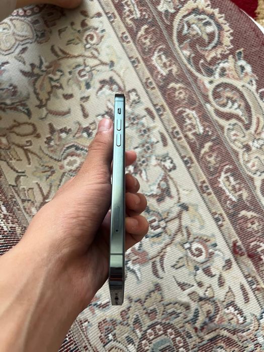 Iphone 12 pro sotiladi
