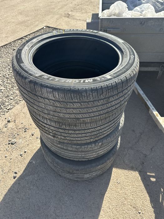 Шины летние Мишелин 245/50/20