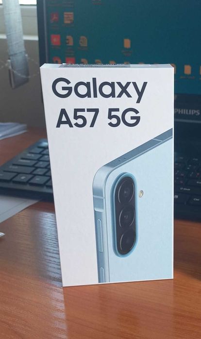 Samsung Galaxy A57 5G 256 GB - Неразпечатан, 3 год. гаранция.
