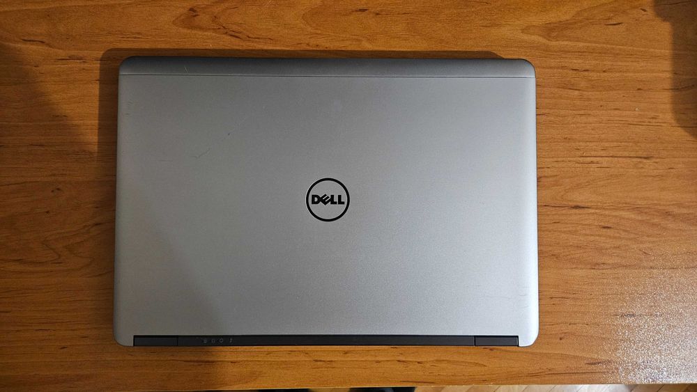 Лаптоп Dell latitude e7440