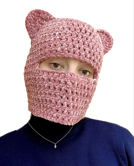 Balaclava cagula caciula crosetata manual model ursulet