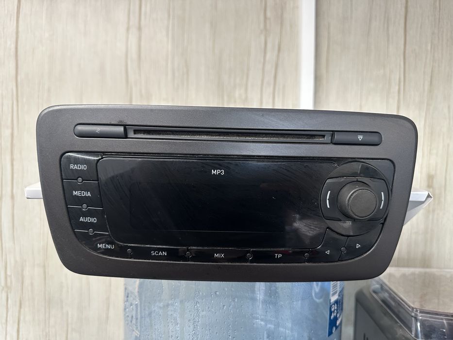 MP3 CD стерео за Сеат Ибиза след 2010г-