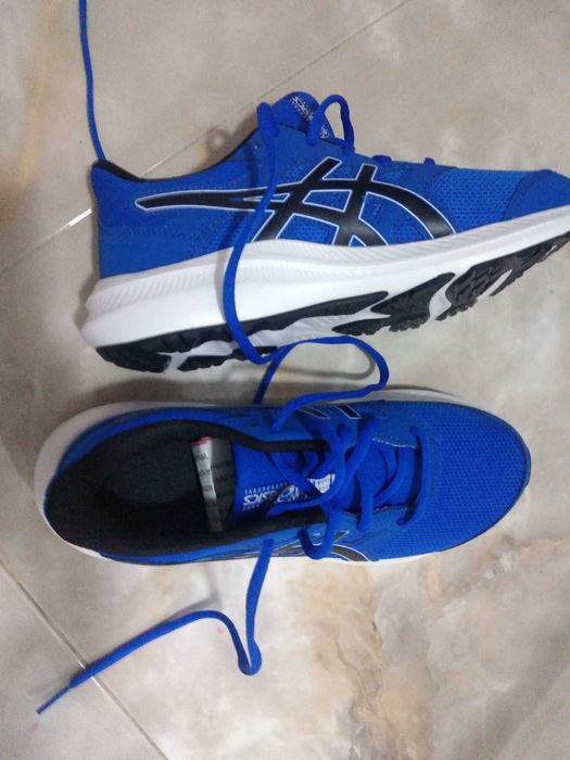 детски маратонки асикс нови