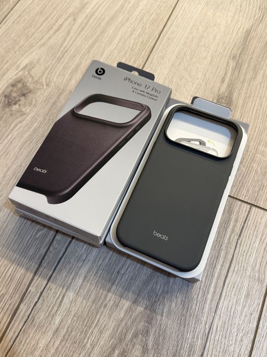 Husă Beats iPhone 17 Pro / 17 Pro Max MagSafe