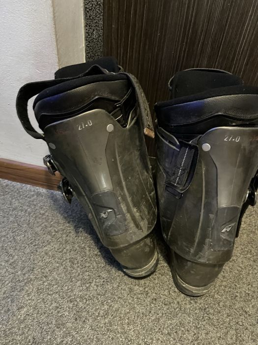 Schiuri+clapari+casca+bete+huse de transport