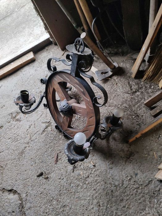 Полилей от ковано желязо