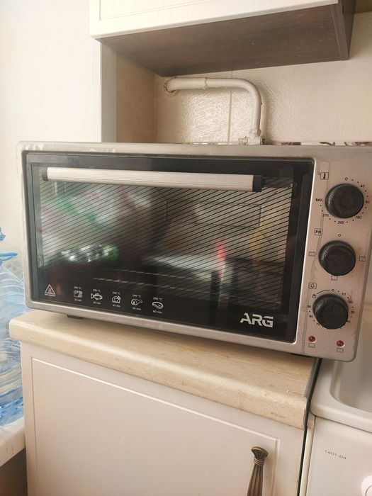 Электропечь продаётся