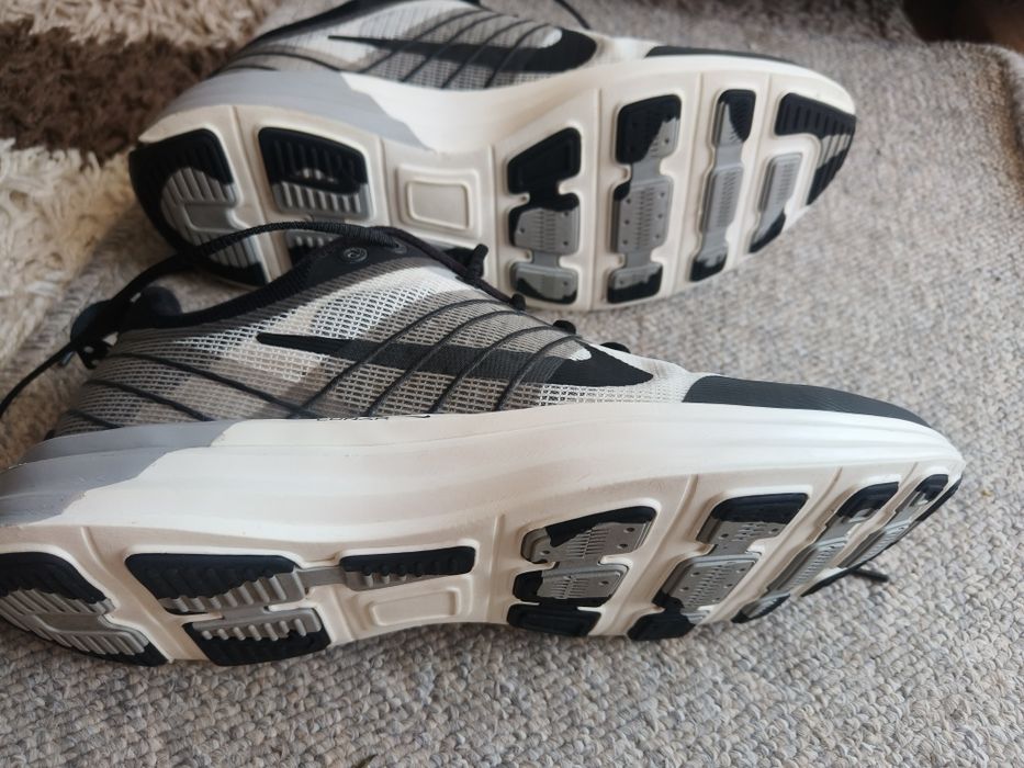 Nike Lunar  Roam