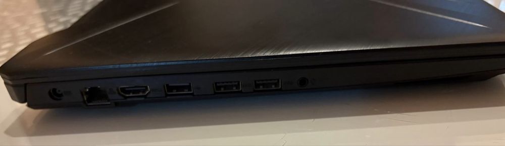 Laptop Asus Tuf FX505DT