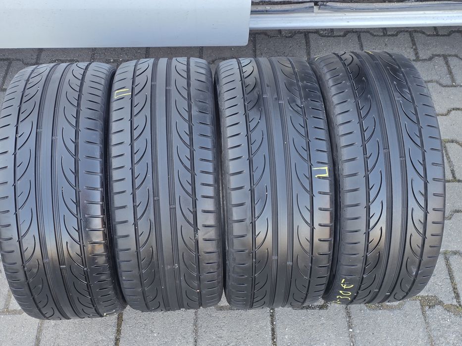 225 45 17 Hankook 2 бр.