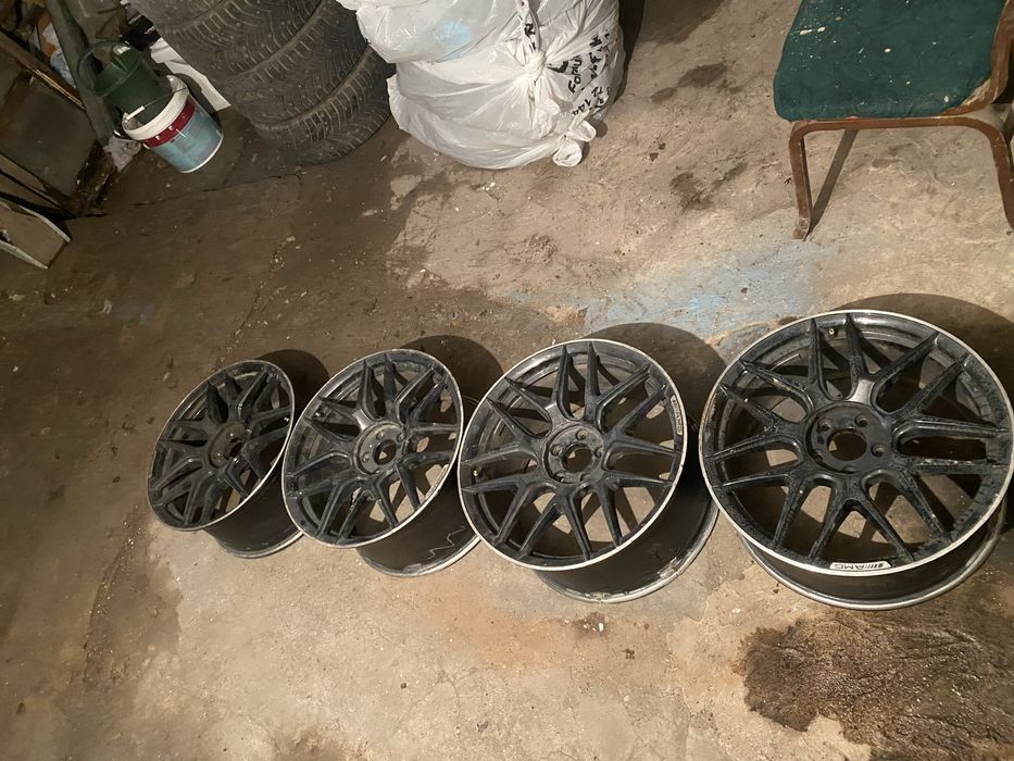 Диски р19 разноширокие на мерс