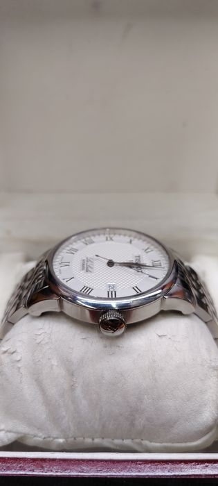 Швейцарские часы Tissot Le Locle