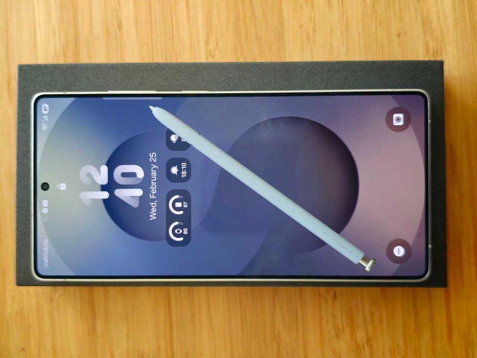 Samsung Galaxy S25 Ultra 5G 12 GB RAM 512 ROM Гаранция Като Нов
