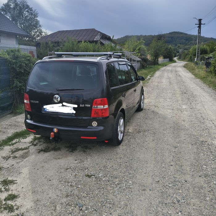 Volkswagen Touran 2.0 140 cp 2005