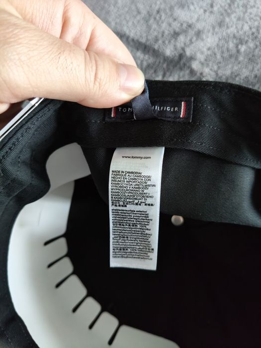 Tommy Hilfiger șapcă unisex culoare neagra mărime OS noua