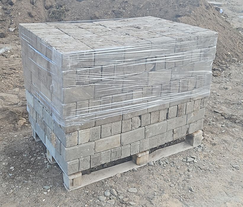 Брусчатка б/у серого цвета