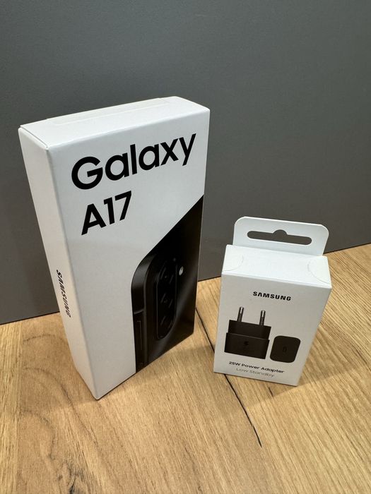 Samsung galaxy A 17 новый