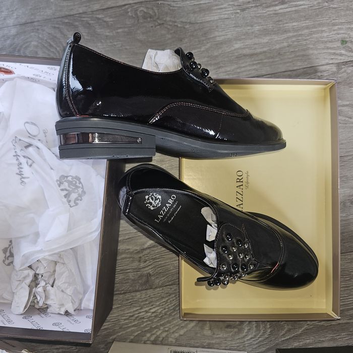 Обувь женская 39