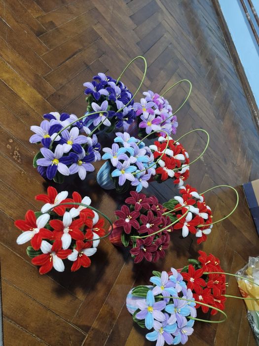 Flori din sârmă plușată un super cadou  de 1 martie 8 martie