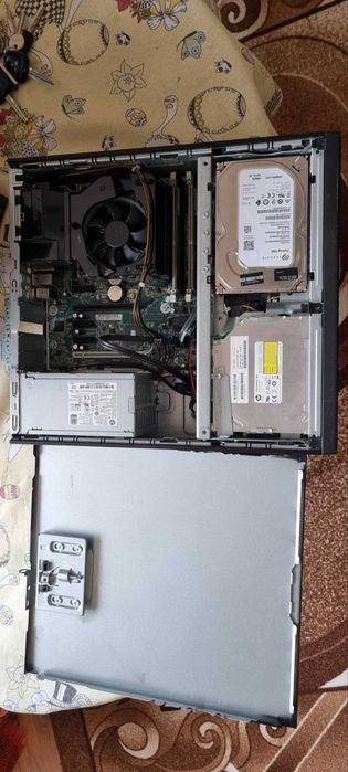 HP 800G2 като нов i7 6700/8GB RAM/500GB HDD/8бр USB3.0