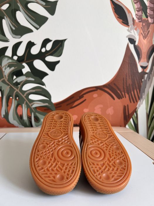 Adidasi adidas spezial copii