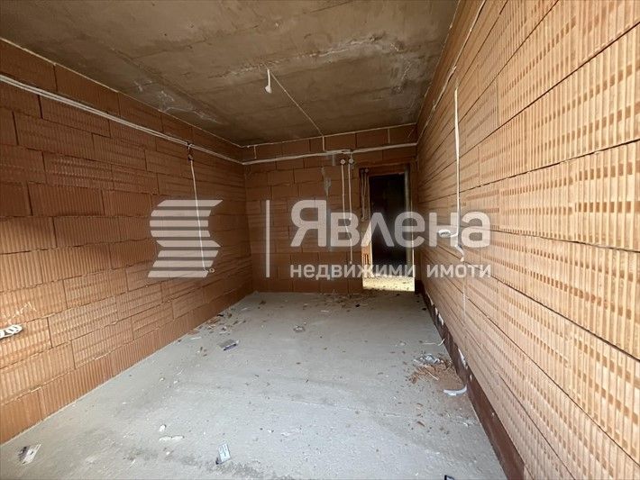 Продава се Тристаен апартамент в София, Красна поляна 2 - 78 кв.м за 1694 €/кв.м - Снимка #1