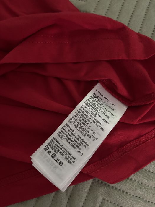 Оригинална тениска Tommy Hilfiger - размер L