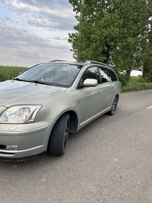 TOYOTA Avensis 2004 — imagine 2