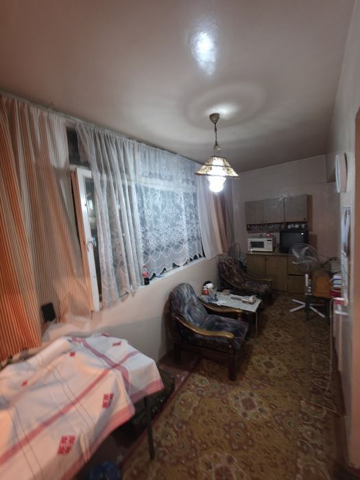 Продам квартиру в Домбрабад, ориентир школа 188 3х комнатная без ремон