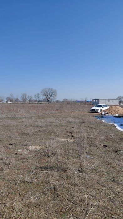 Земельный участок