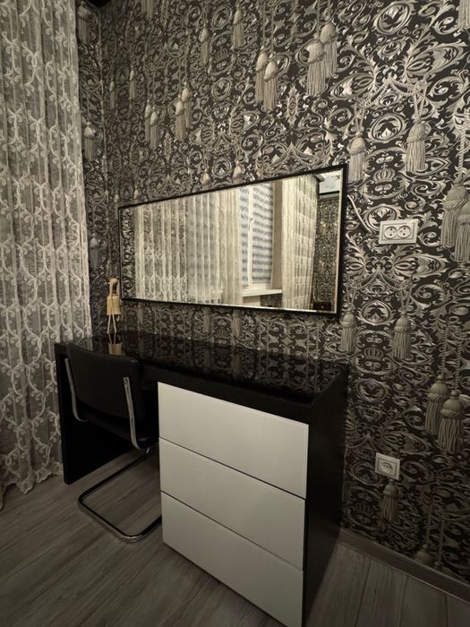 Срочно продам спальнюю мебель