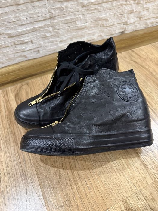 Уникални  Converse Chuck Taylor All Star LUX с вътрешна платформа