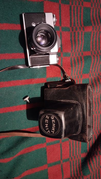 Продам советский фотоаппарат