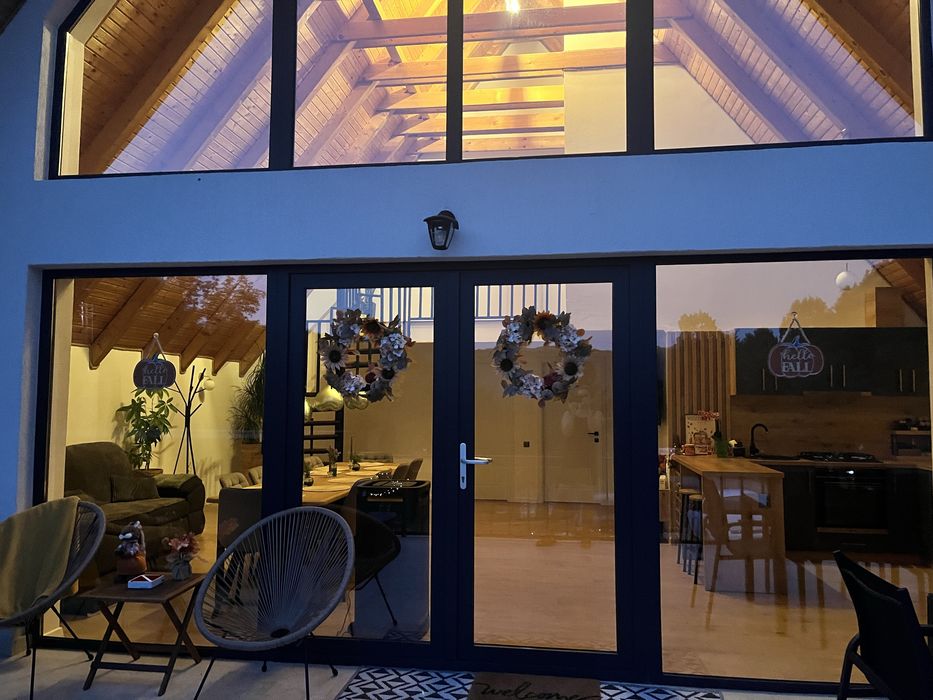 Cabana de inchiriat