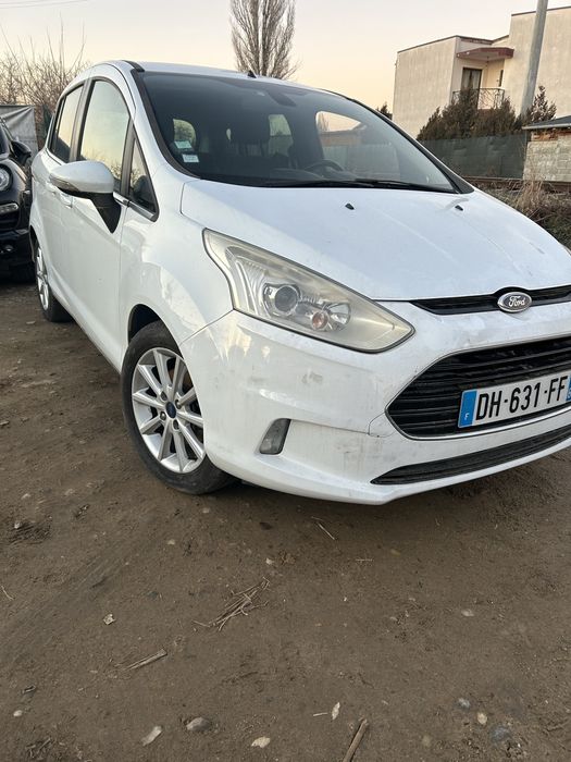 Fuzetă stânga față Ford B Max 1.0 Ecoboost
