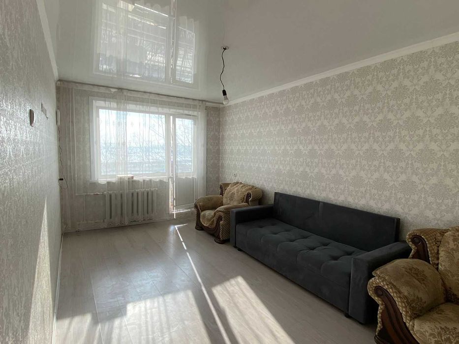 Срочно! Продаю хорошую 2-комн квартиру в 14 микрорайоне, 3/5 этаж