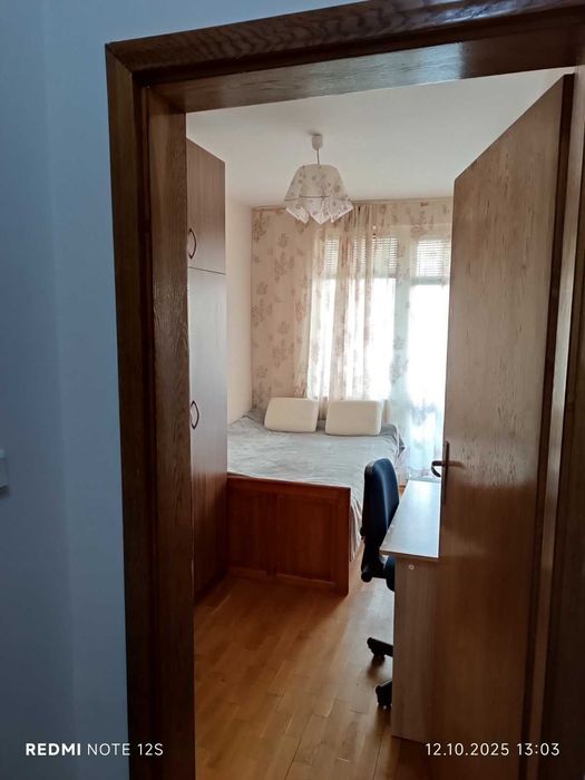 Дава се под наем Двустаен апартамент в Варна, Цветен квартал - 62 кв.м за 550 € - Снимка #4