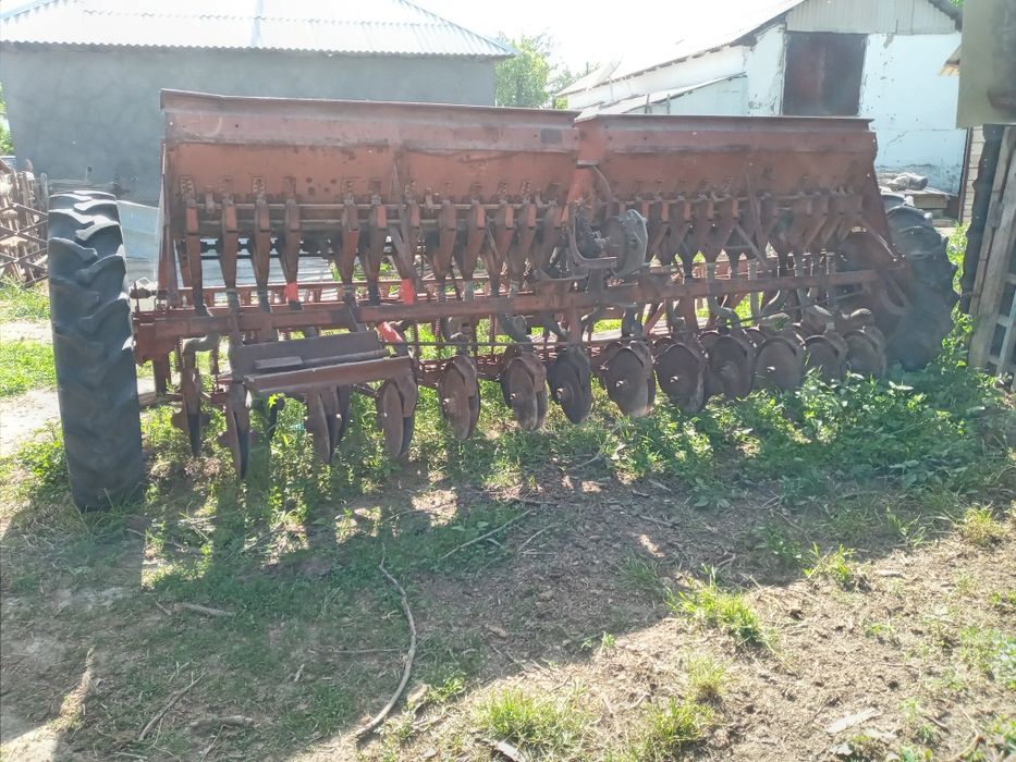 Сеялка продаётся