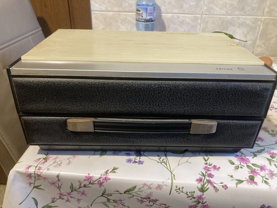 Pick PHILIPS 22GF332/22R tip diplomat anii 1967-1968(