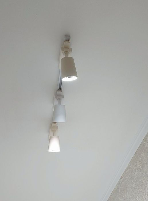 Продаются споты.