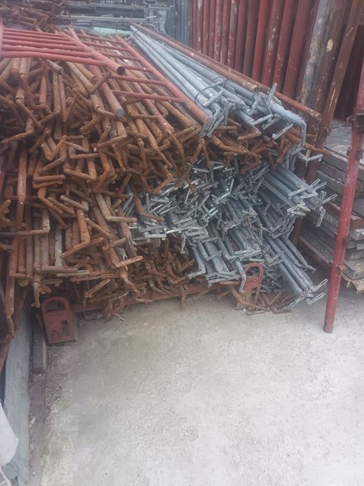 Schela, bare, podine trapa, scari