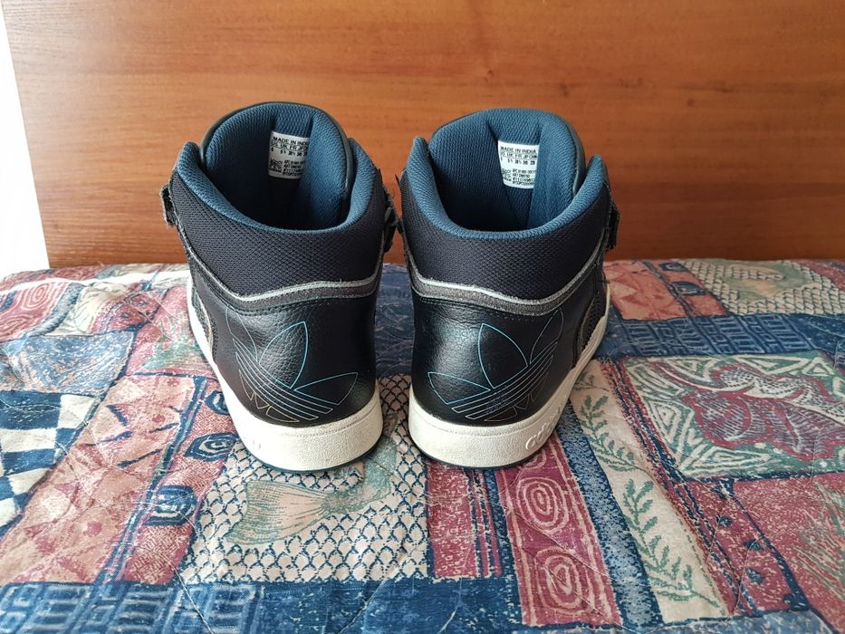 Оригинални кецове 38н