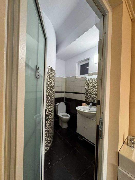 Spațiu de închiriat – Ideal pentru birou sau activitate în domeniul Beauty